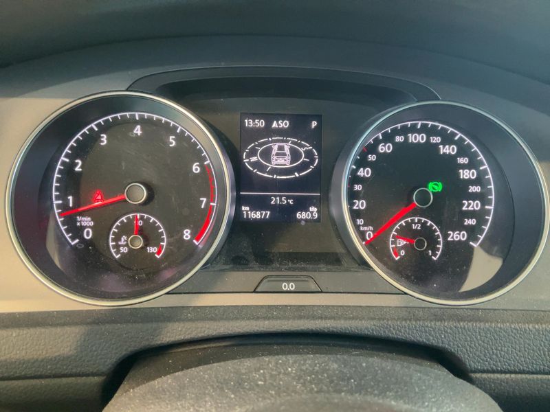 Volkswagen Golf VII 1.4 TSI Lounge BlueMotion Tech 2015 – снимка 19