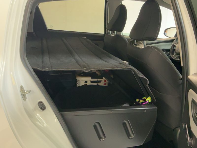 Toyota Yaris 1.5 Hybrid France 2016 – снимка 19