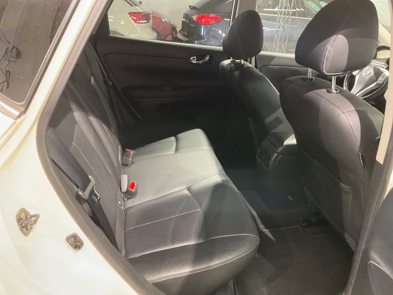 Nissan Pulsar 1.2 Tekna 2015 – снимка 29
