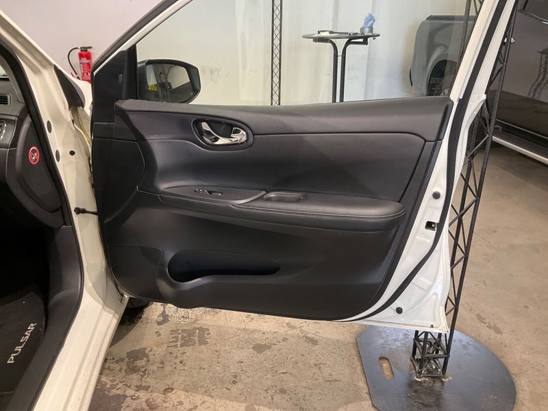 Nissan Pulsar 1.2 Tekna 2015 – снимка 33