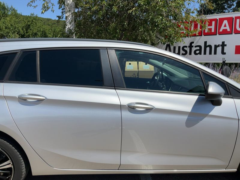 Opel Astra 1.6 CDTI DPF Selection Start/Stop 2017 – снимка 10