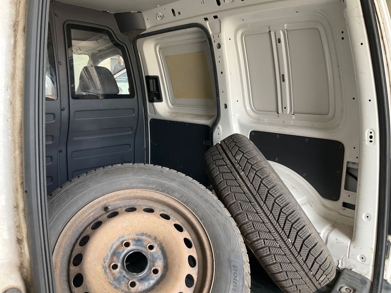 Volkswagen Caddy 1.6 TDI Kasten EcoProfi 2015 – снимка 29