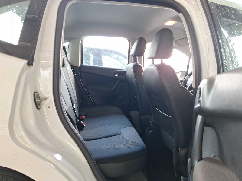 Citroen C3 1.0 VTi Confort 2015 – снимка 13