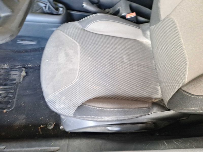 Citroen C3 1.0 VTi Confort 2015 – снимка 34