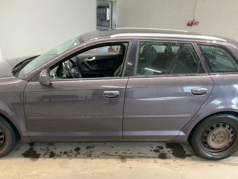Audi A3 Sportback 1.4 TFSI Attraction 2010 – снимка 4