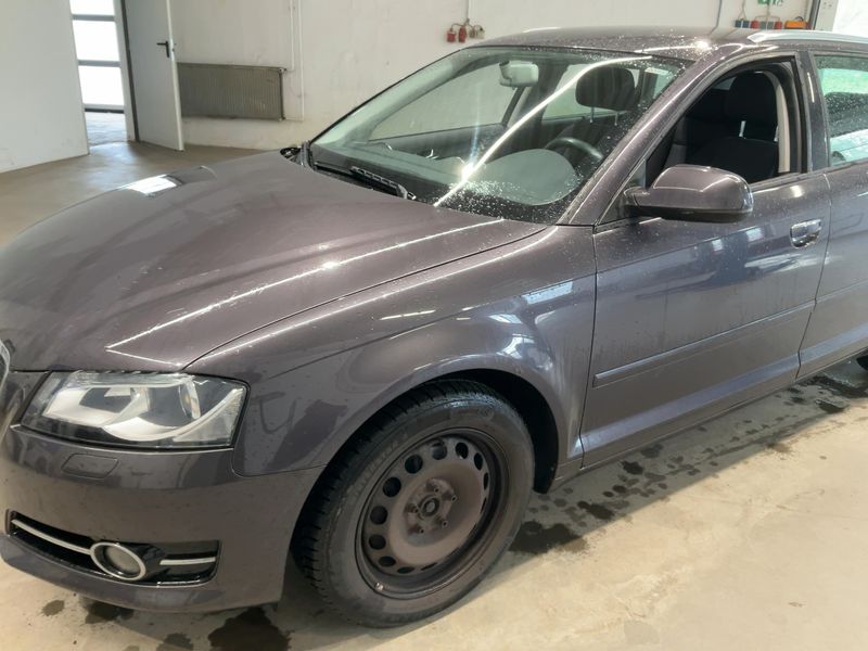 Audi A3 Sportback 1.4 TFSI Attraction 2010 – снимка 2