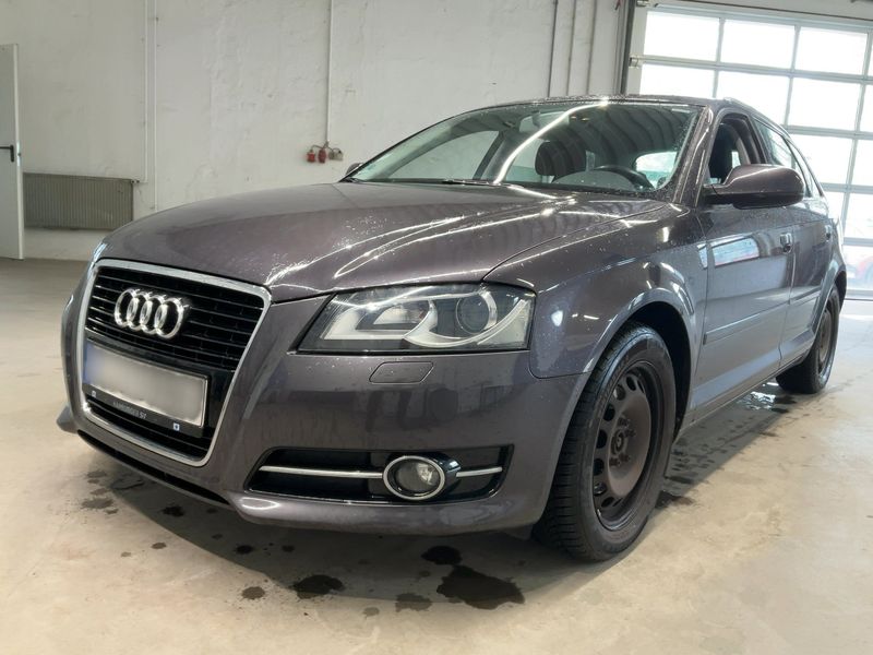 Audi A3 Sportback 1.4 TFSI Attraction 2010 – снимка 1