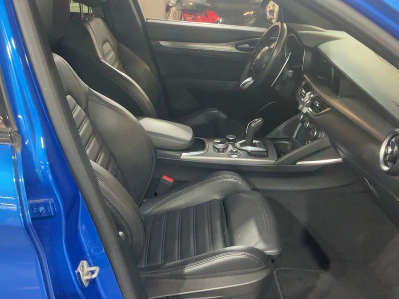 Alfa Romeo Stelvio 2.2 JTDM Veloce Q4 2022 – снимка 16
