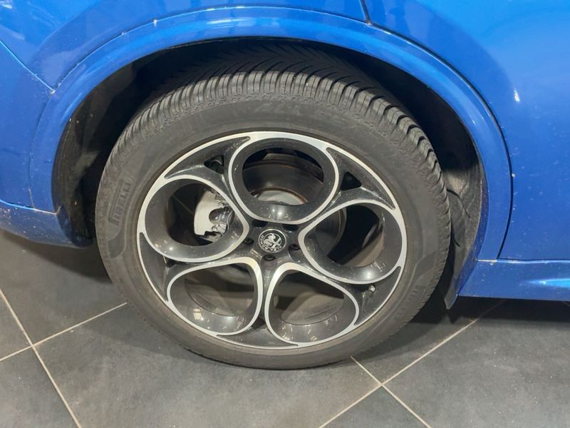 Alfa Romeo Stelvio 2.2 JTDM Veloce Q4 2022 – снимка 9