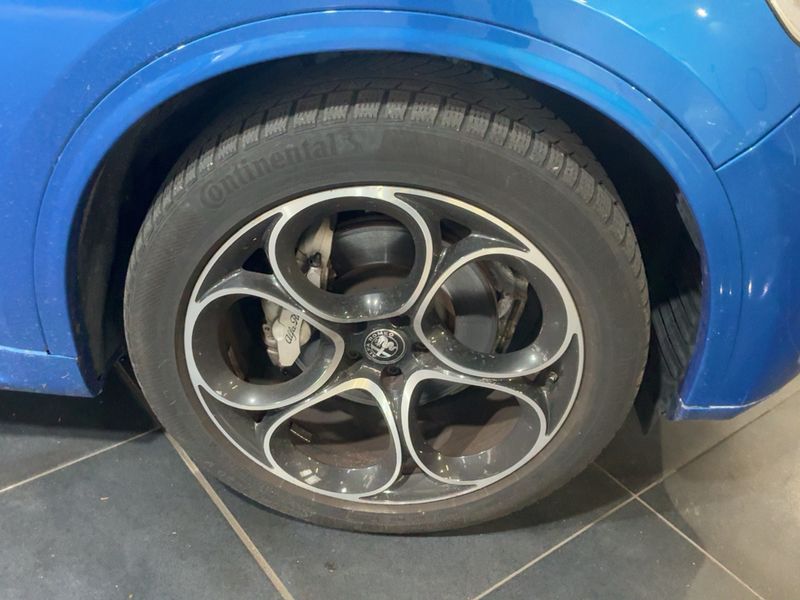 Alfa Romeo Stelvio 2.2 JTDM Veloce Q4 2022 – снимка 11