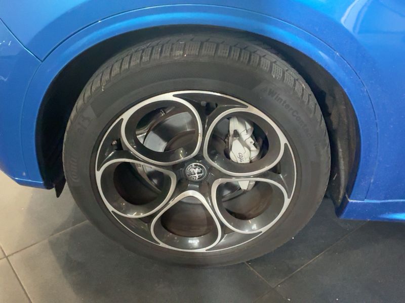 Alfa Romeo Stelvio 2.2 JTDM Veloce Q4 2022 – снимка 3