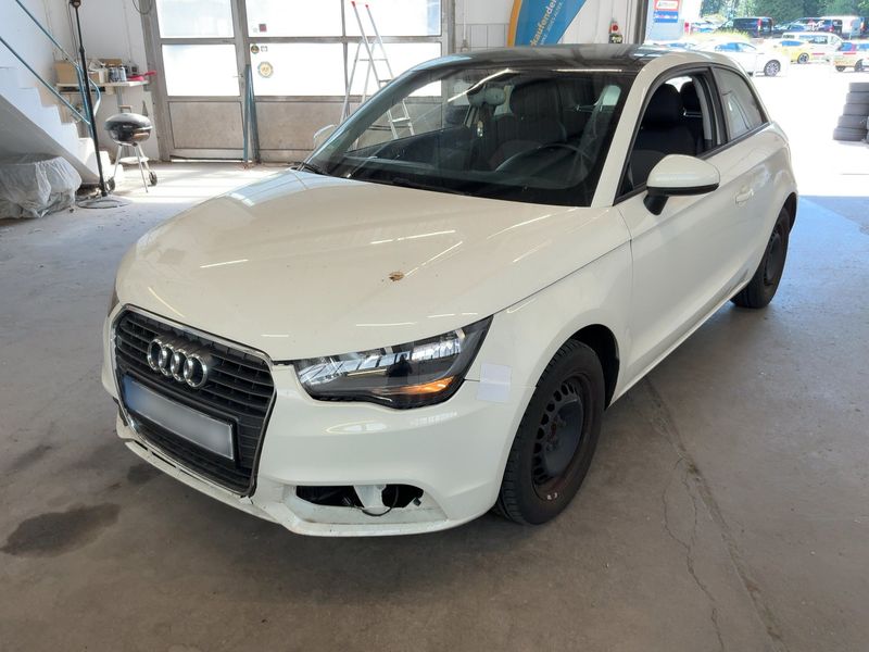 Audi A1 1.2 TFSI Ambition 2015 – снимка 1