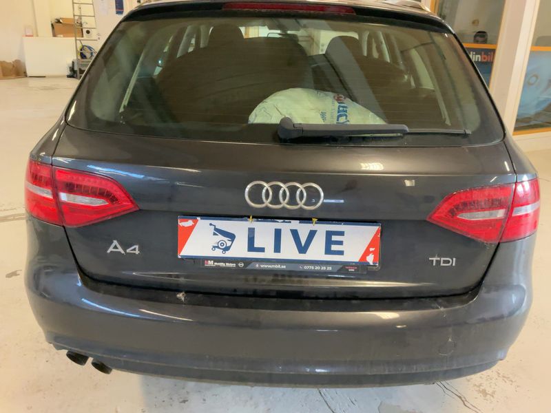 Audi A4 2.0 TDI Attraction 2013 – снимка 7