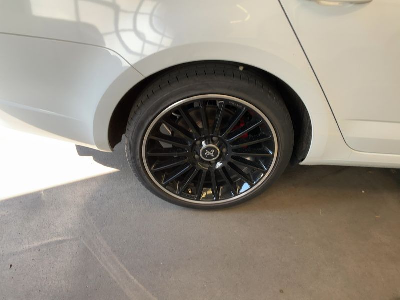 Skoda Octavia 2.0 TDI RS 2016 – снимка 9