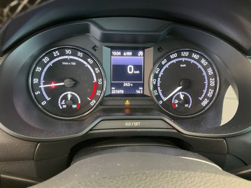 Skoda Octavia 2.0 TDI RS 2016 – снимка 19