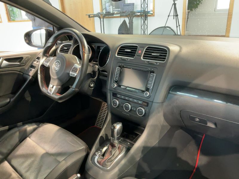 Volkswagen Golf VI 2.0 TSI GTI 2014 – снимка 17