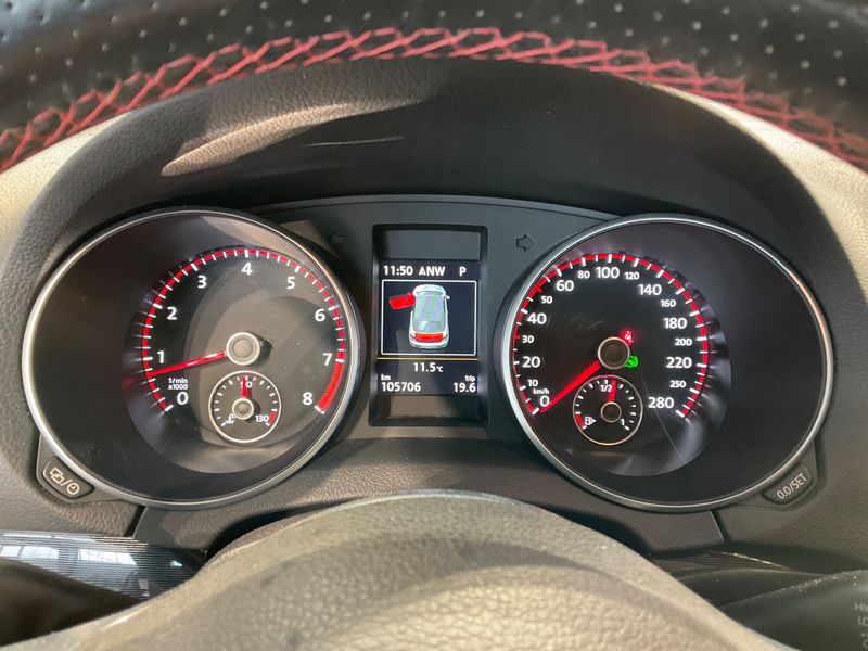Volkswagen Golf VI 2.0 TSI GTI 2014 – снимка 18