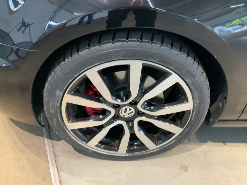 Volkswagen Golf VI 2.0 TSI GTI 2014 – снимка 3