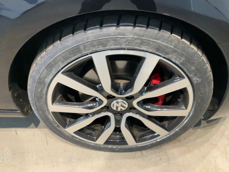 Volkswagen Golf VI 2.0 TSI GTI 2014 – снимка 11
