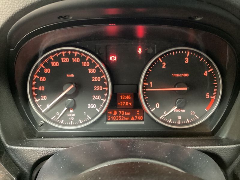 BMW 3er 316d 2011 – снимка 4