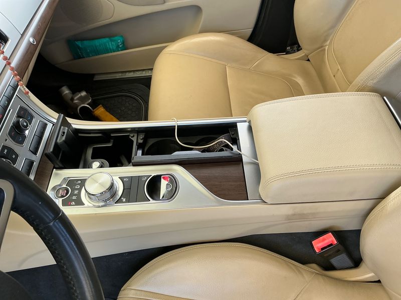 Jaguar XF 2.2 D 2014 – снимка 27