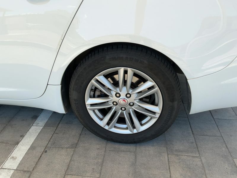 Jaguar XF 2.2 D 2014 – снимка 5