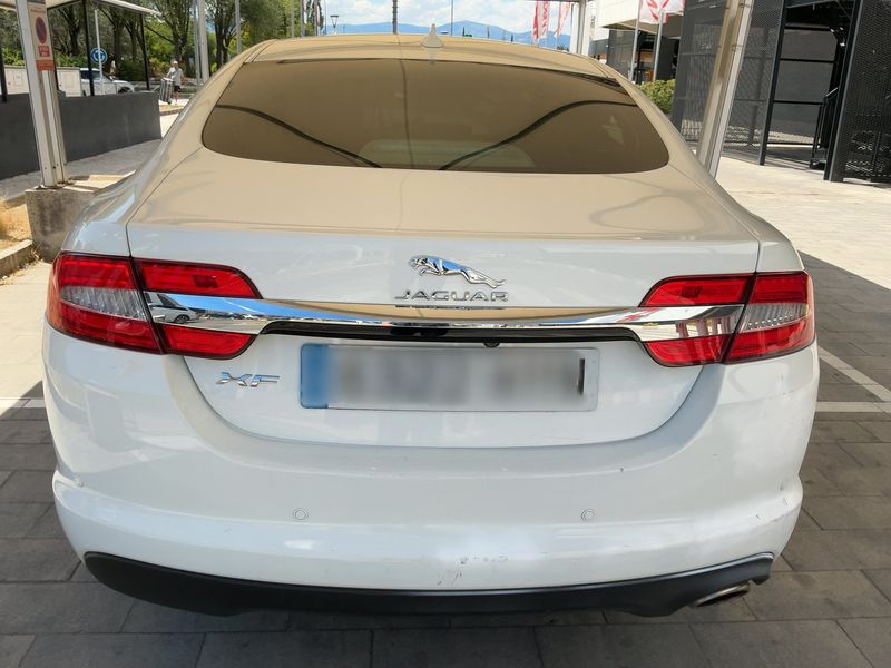 Jaguar XF 2.2 D 2014 – снимка 7