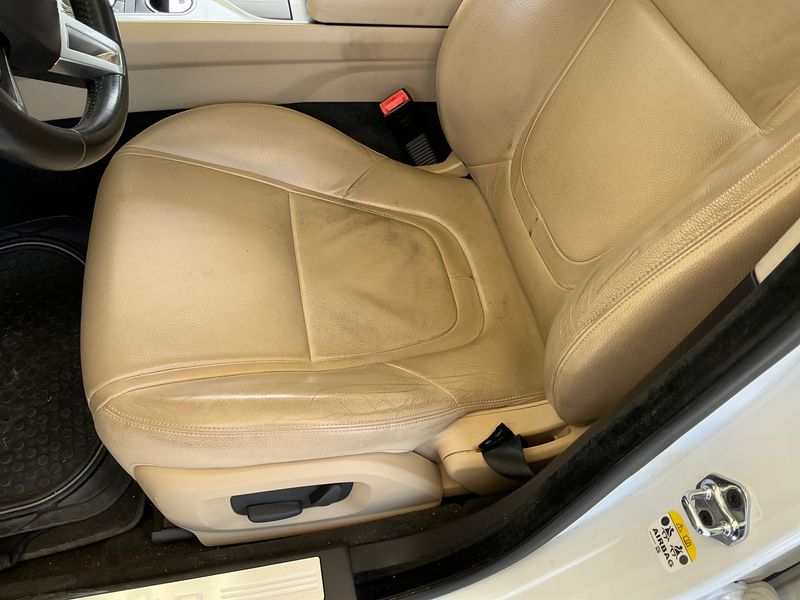 Jaguar XF 2.2 D 2014 – снимка 28
