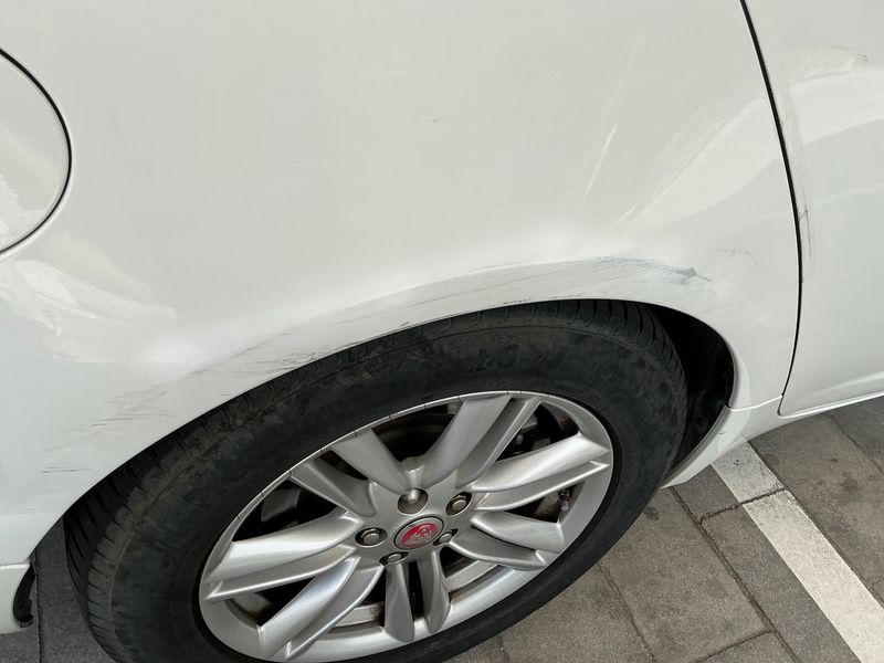 Jaguar XF 2.2 D 2014 – снимка 23