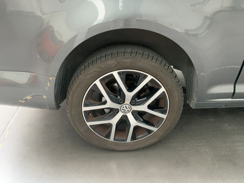 Volkswagen Caddy 1.4 TSI Maxi Highline BlueMotion Tech 2016 – снимка 9