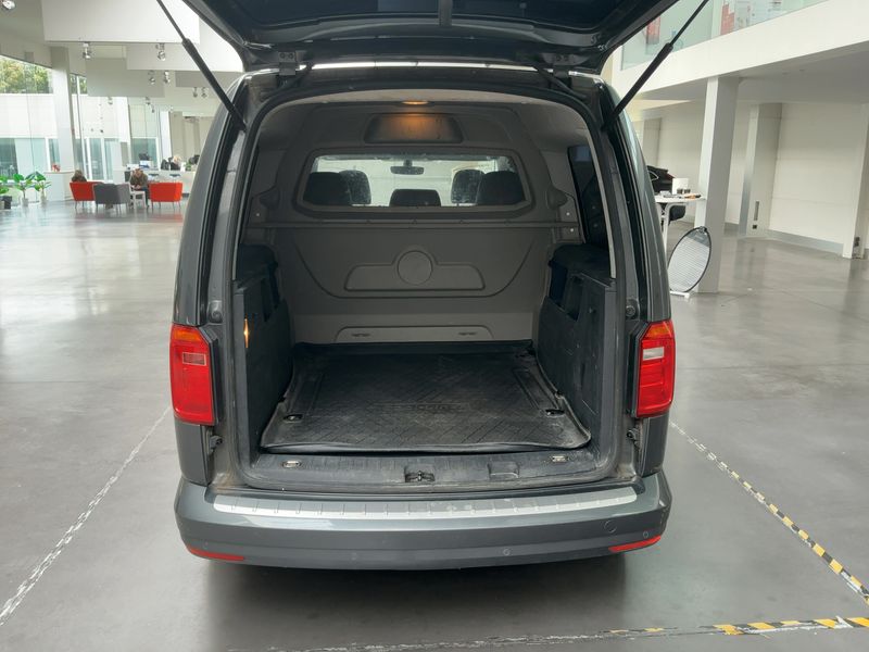 Volkswagen Caddy 1.4 TSI Maxi Highline BlueMotion Tech 2016 – снимка 15