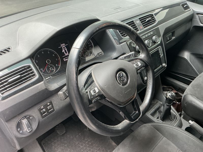 Volkswagen Caddy 1.4 TSI Maxi Highline BlueMotion Tech 2016 – снимка 28