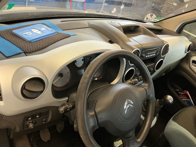 Citroen Berlingo 1.6 Selection 2013 – снимка 24