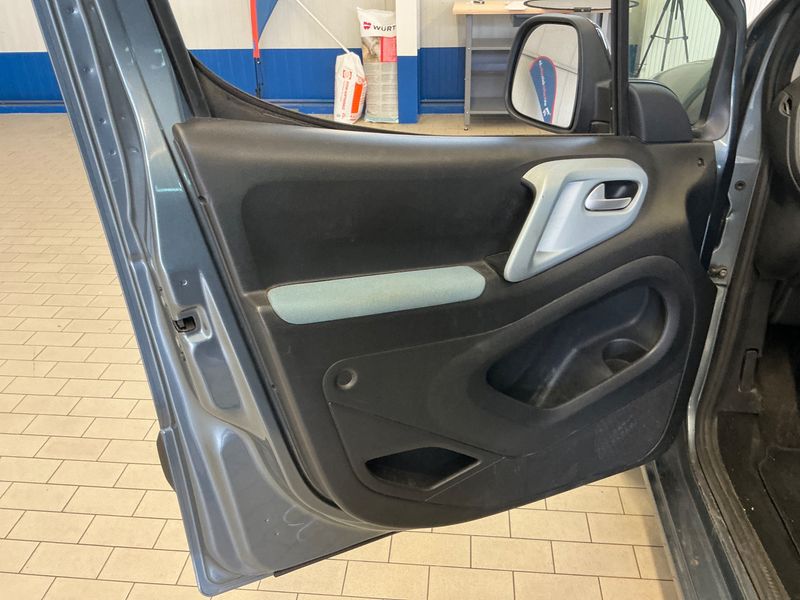 Citroen Berlingo 1.6 Selection 2013 – снимка 23