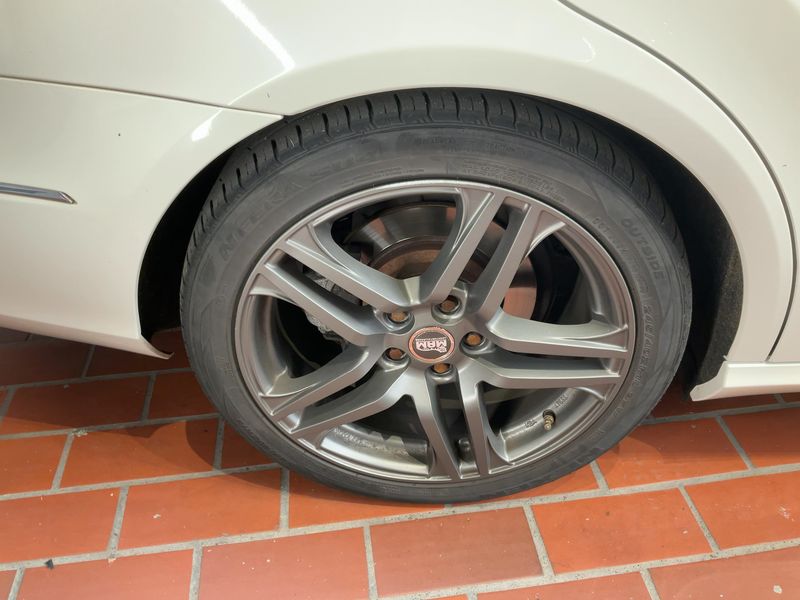 Mercedes-Benz E-Klasse E 220 CDI T BlueEfficiency Avantgarde 2011 – снимка 18