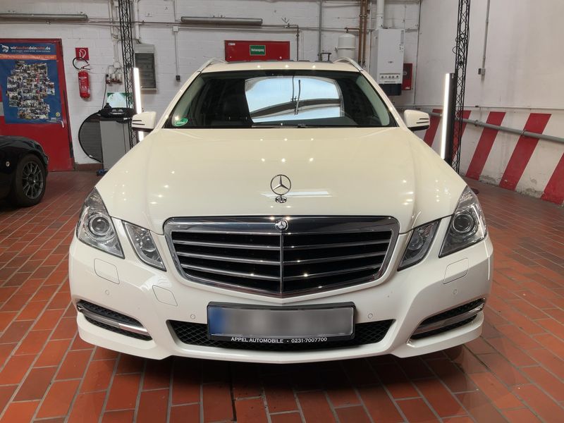 Mercedes-Benz E-Klasse E 220 CDI T BlueEfficiency Avantgarde 2011 – снимка 9