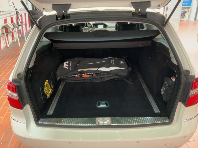 Mercedes-Benz E-Klasse E 220 CDI T BlueEfficiency Avantgarde 2011 – снимка 10