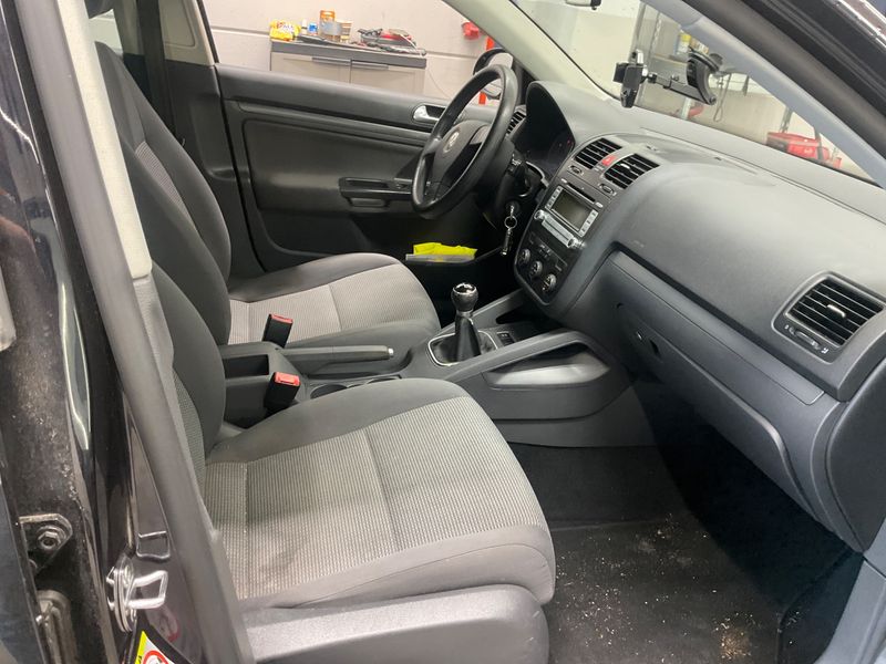 Volkswagen Golf V 1.9 TDI Trendline 2008 – снимка 3