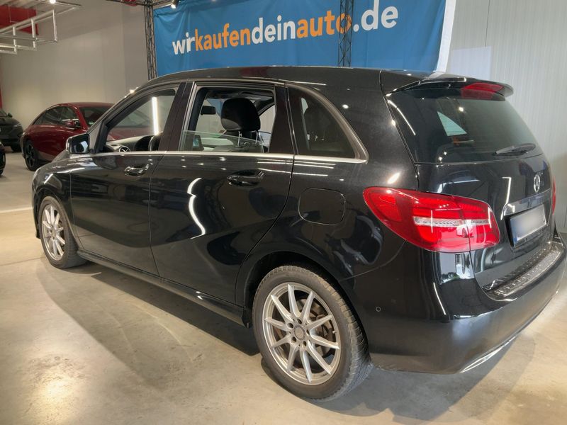 Mercedes-Benz B-Klasse B 200 d Score Urban 2016 – снимка 6