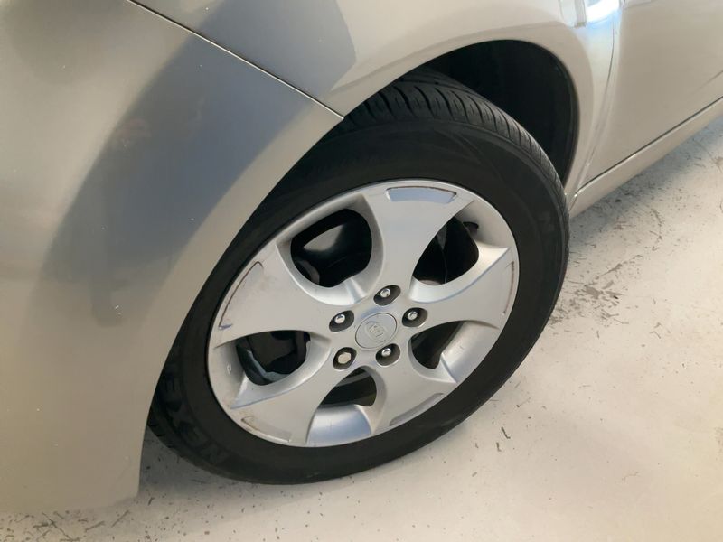 Kia Venga 1.4 CRDi Spirit 2012 – снимка 3