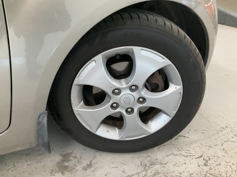Kia Venga 1.4 CRDi Spirit 2012 – снимка 11