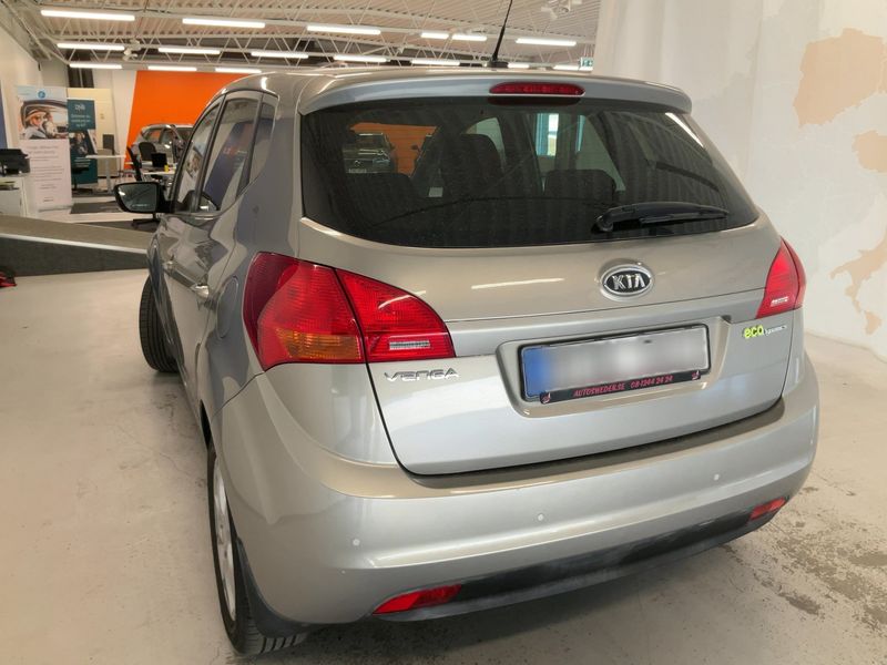 Kia Venga 1.4 CRDi Spirit 2012 – снимка 6