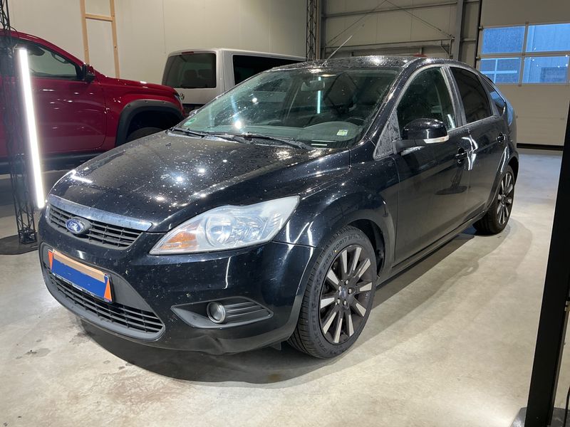 Ford Focus 1.6 Ti-VCT Black Magic 2009 – снимка 1
