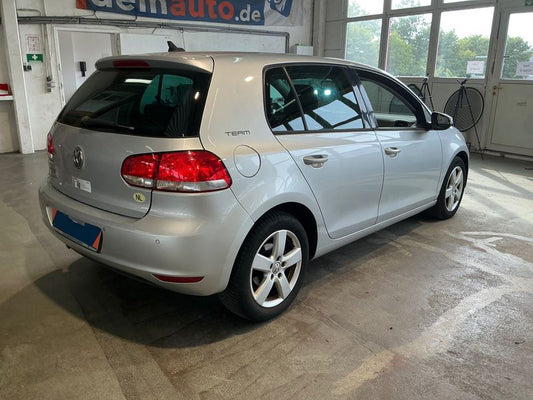 Volkswagen Golf VI 1.6 TDI Team 2011 – снимка 2