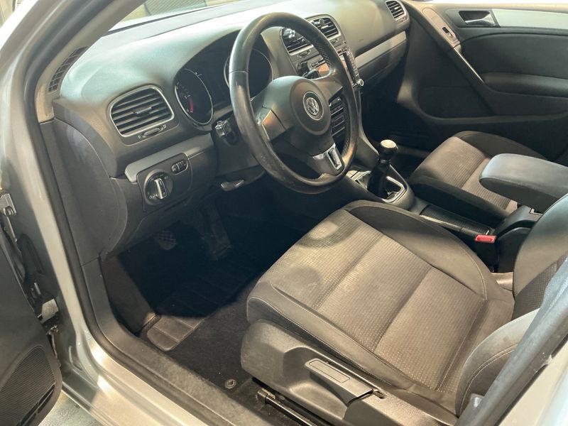 Volkswagen Golf VI 1.6 TDI Team 2011 – снимка 3