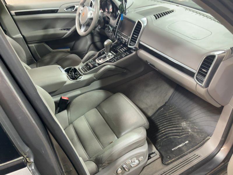Porsche Cayenne Diesel 2013 – снимка 11