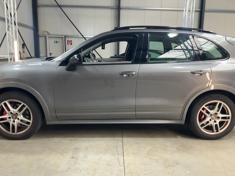 Porsche Cayenne Diesel 2013 – снимка на щета