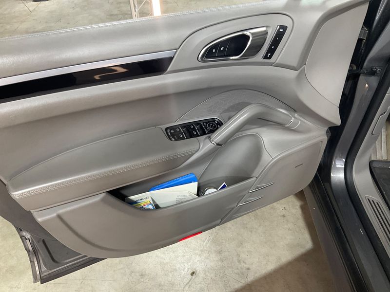 Porsche Cayenne Diesel 2013 – снимка на щета