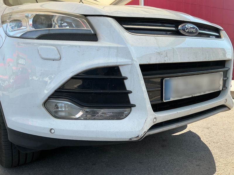 Ford Kuga 1.6 EcoBoost Titanium 2014 – снимка 32