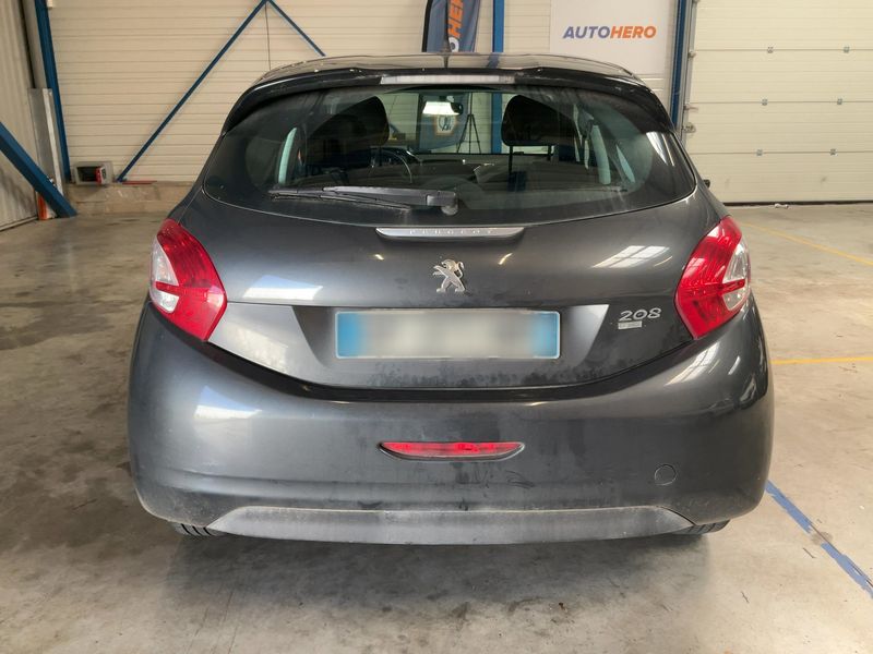Peugeot 208 1.6 HDi Active Auto Ecole 2015 – снимка 7